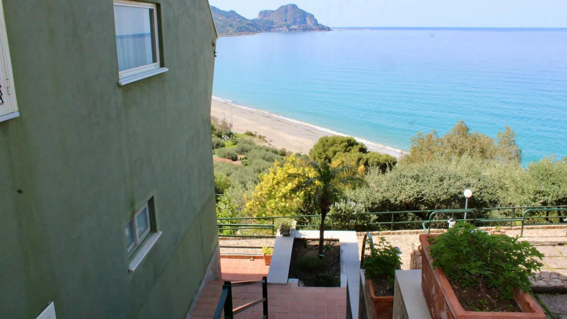 Yoursea Home Sant'Ambrogio  Italy